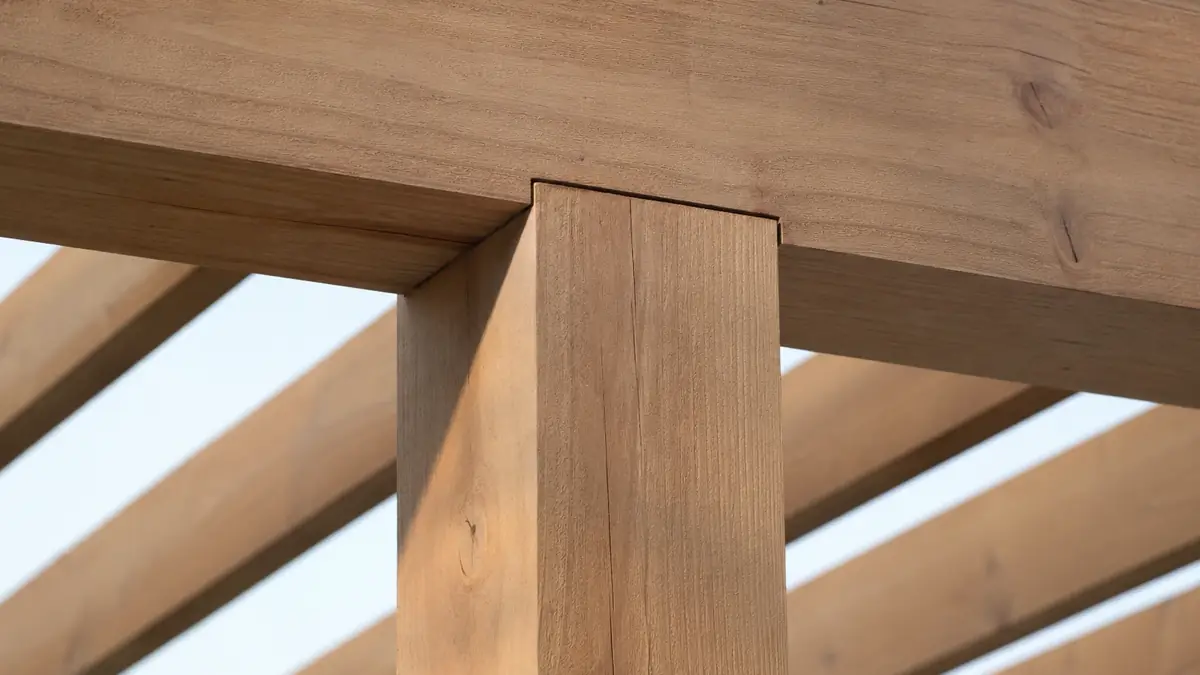 Pergola bauen Anleitung: balken